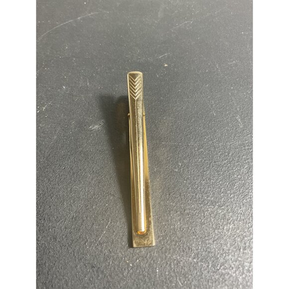 Vintage Gold Tone Tie Clip For Men Geometric Pattern Secure Grip - Picture 2 of 3
